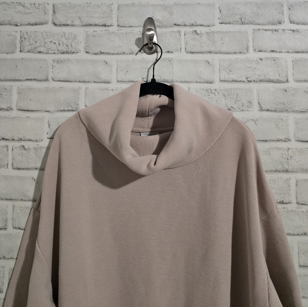 Varley Soft Beige Turtleneck Sweater - Picture 6 of 12